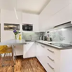 Apartment Modern Old Town By Easybnb Premium Prague